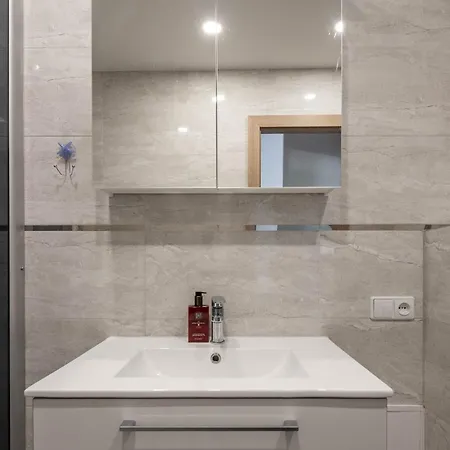 Apartment Poilsis Pas Rasa Prie Juros